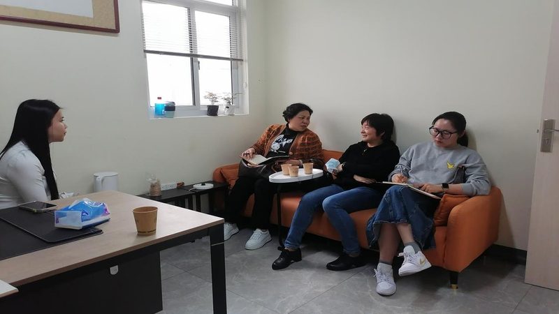 企业培训代理加盟：揭秘收费标准背后的考量**