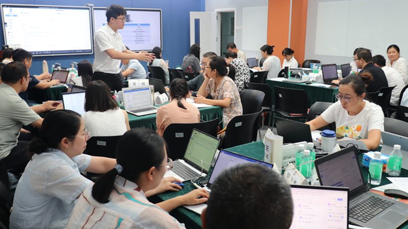 成都职业培训合同：签订前必知的五大要点